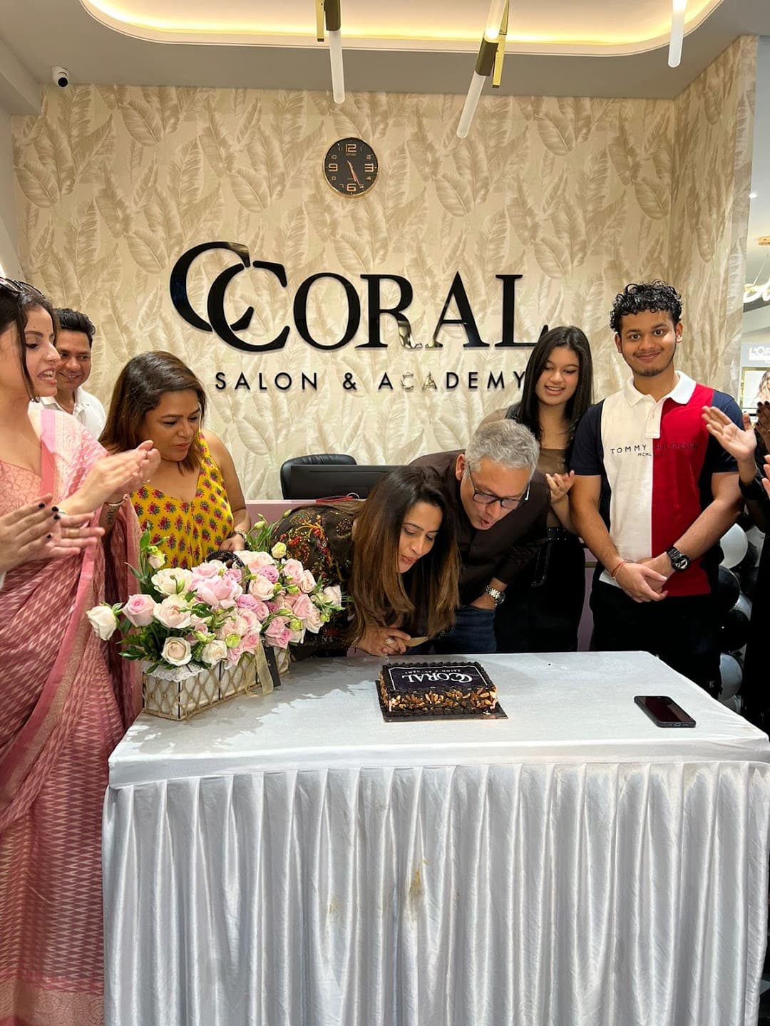CCORAL SALON 