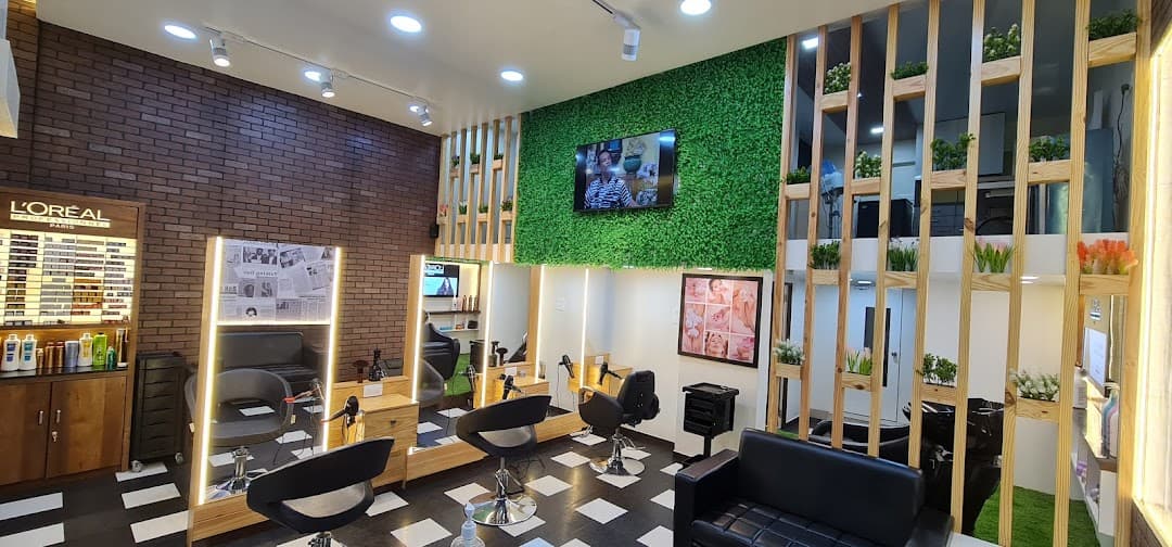 Habibs Hair & Beauty Salon 