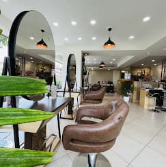 Locks & Lustre Salon Ptd. Ltd