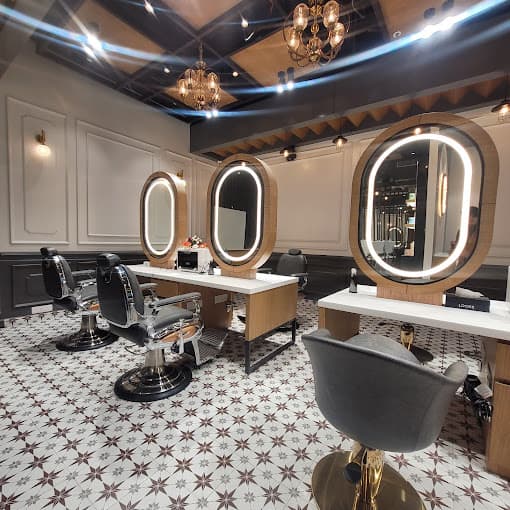 Looks TGIP Mall Noida