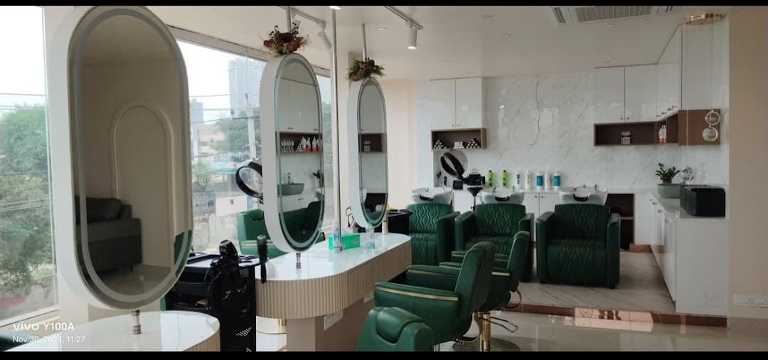 Lots unisex salon