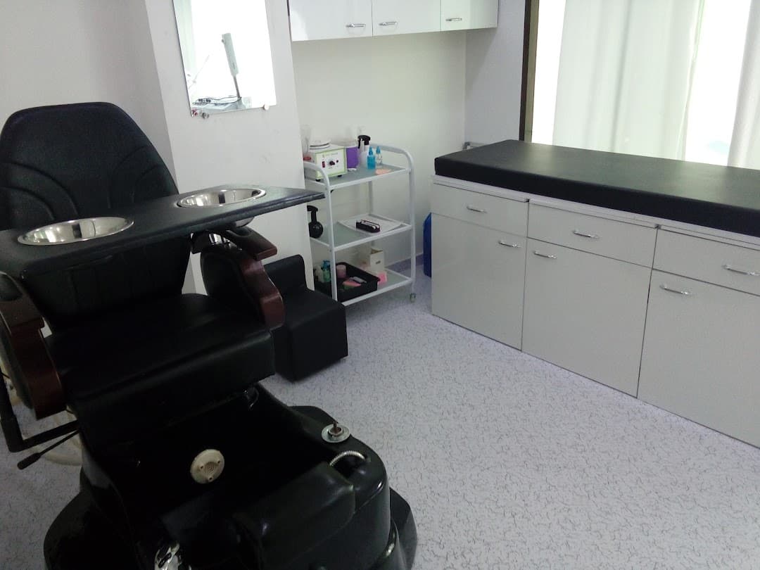 Anjali's Hair Affair