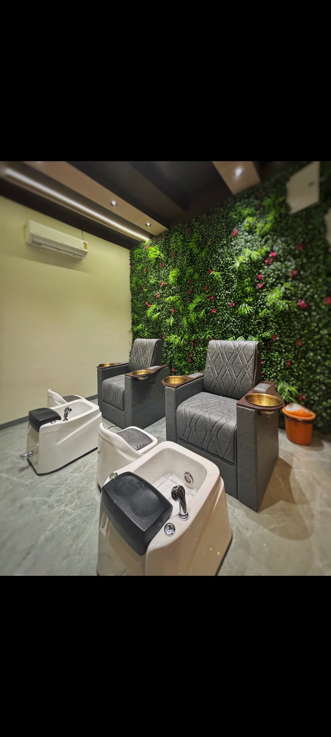 Hair Max Salon