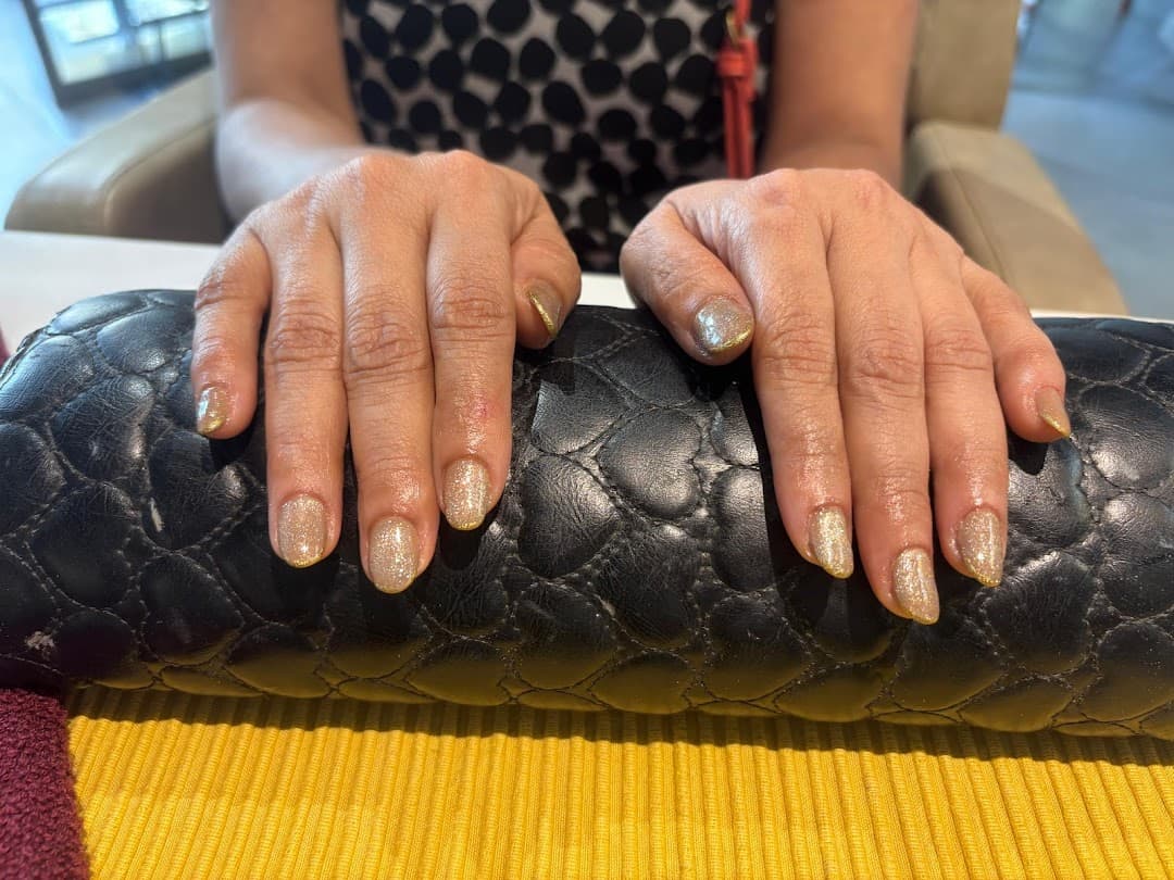 Naturals Signature Salon