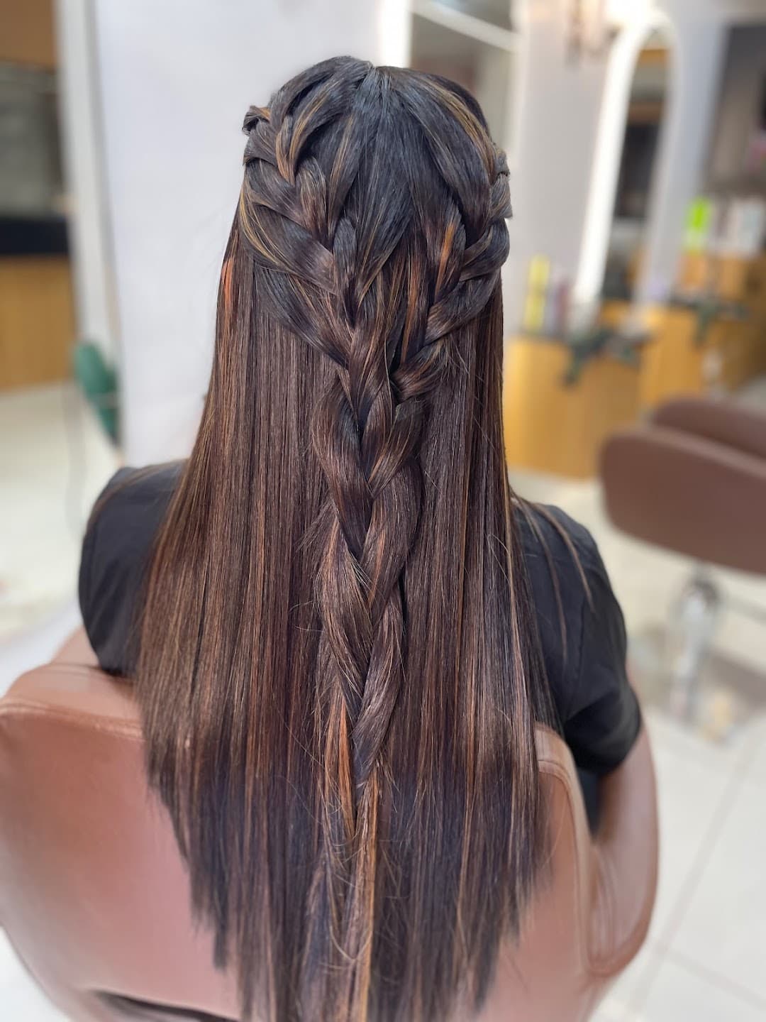 The crown ladies salon